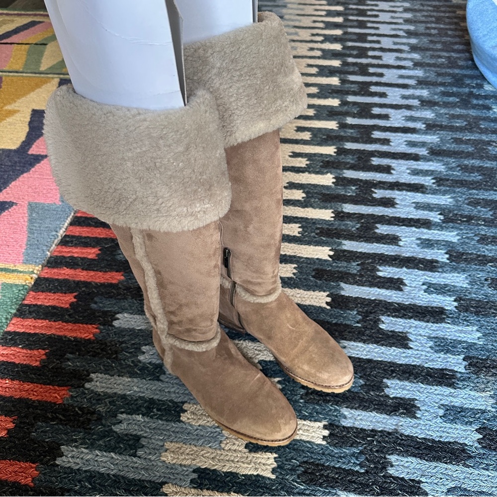FRYE TAMARA Women's Tan shearling knee Boots US 7.5